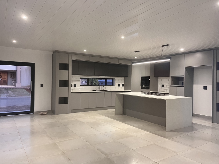 3 Bedroom Property for Sale in Wilkoppies North West